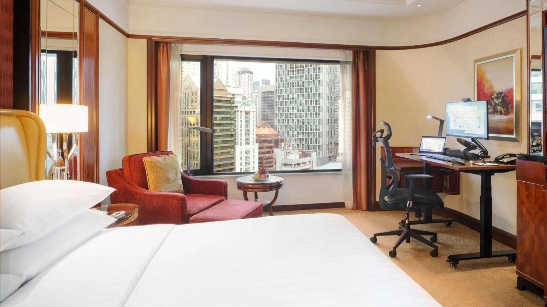Shangri-La Kuala Lumpur Hotel